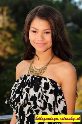 Zendaya (16)