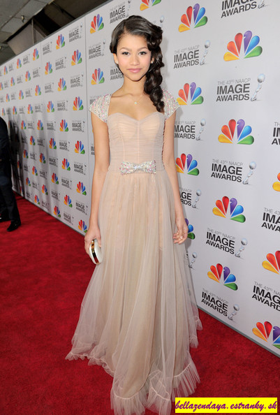 Zendaya - Image Awards (1)
