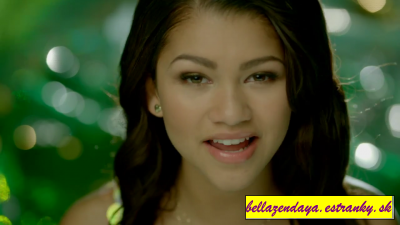 Bella a Zendaya (1)