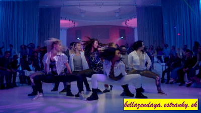 Bella a Zendaya (15)