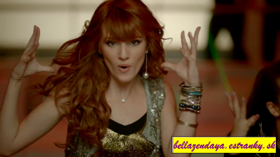 Bella a Zendaya (32)