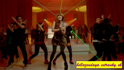 Bella a Zendaya (33)