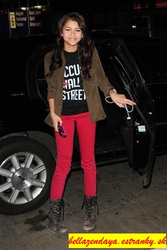 PAPARAZZI (13)