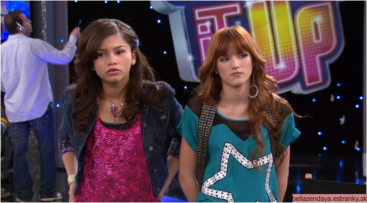 Shake It Up - Whodunit Up (2)