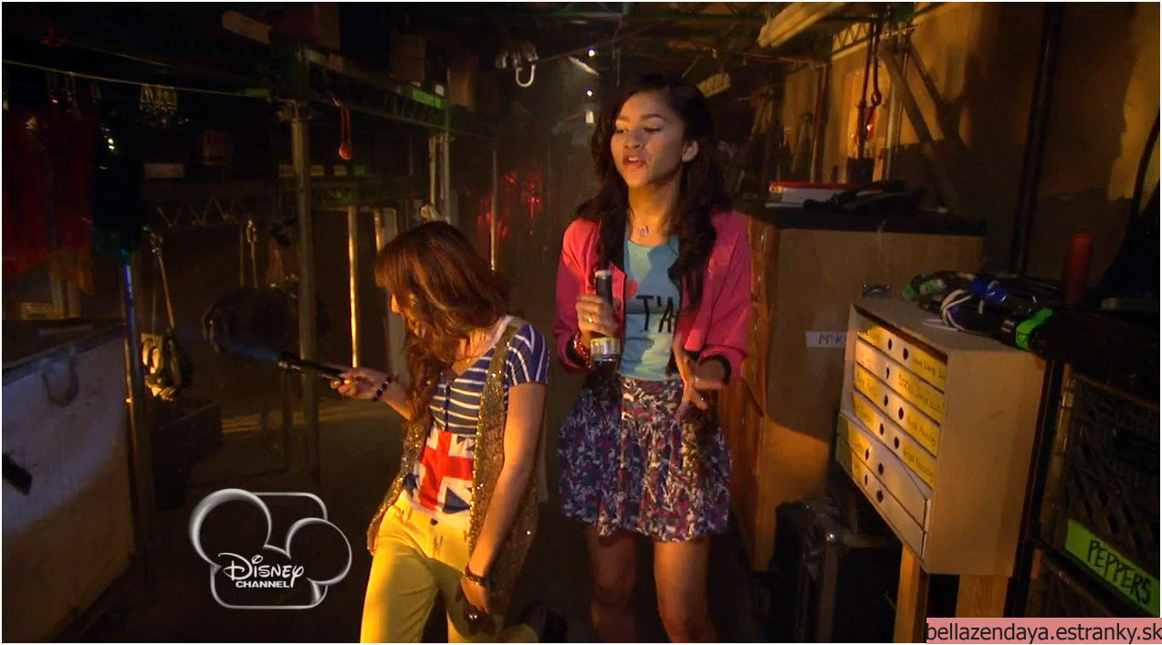 Shake It Up - Whodunit Up (11)