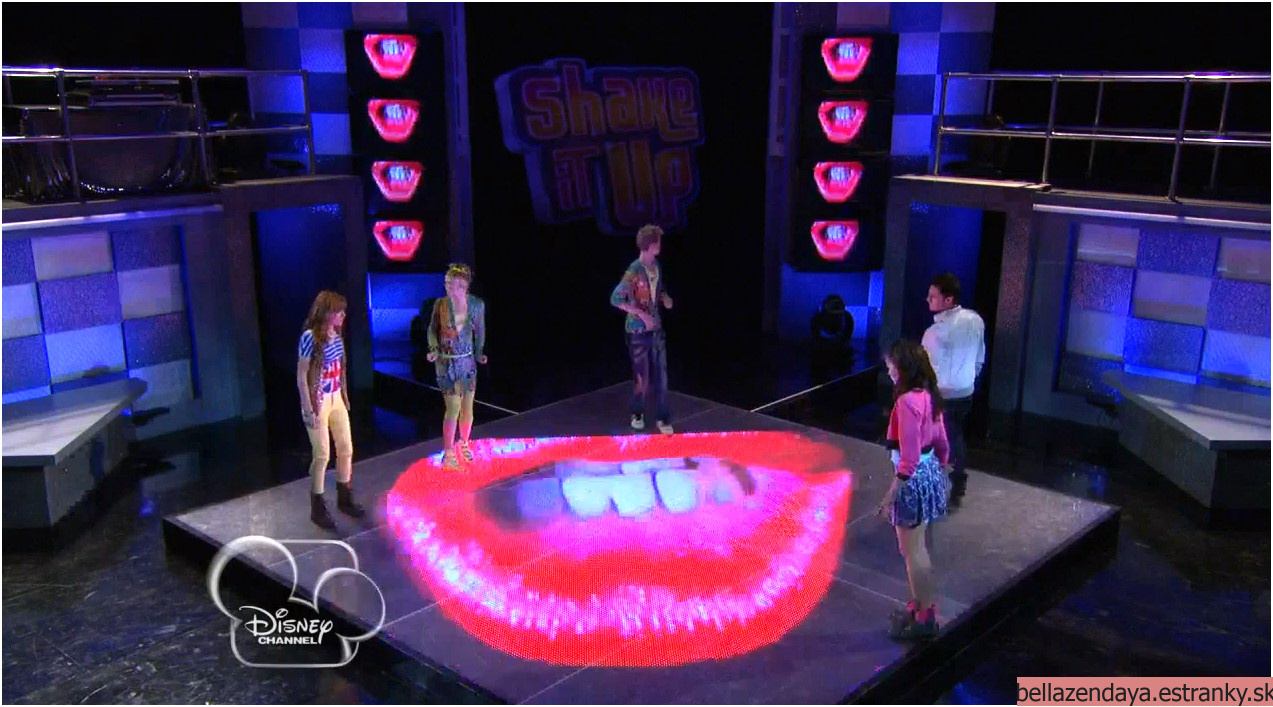Shake It Up - Whodunit Up (26)