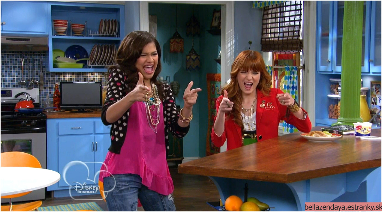 Shake It Up - Whodunit Up (34)