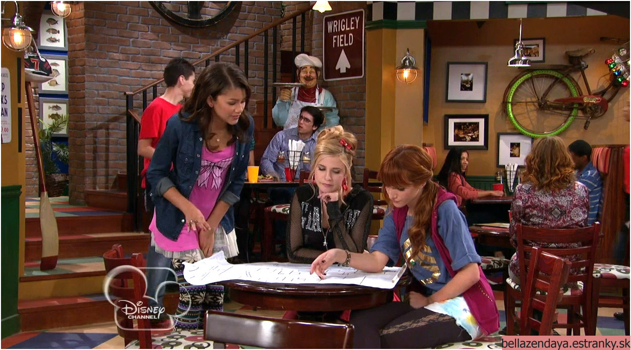 Shake It Up - Tunnel It Up (20)