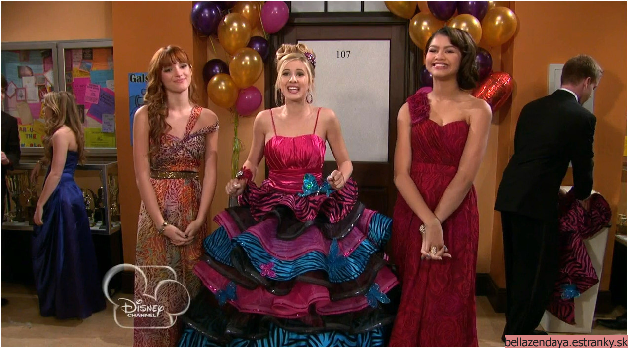 Shake It Up - Tunnel It Up (39)
