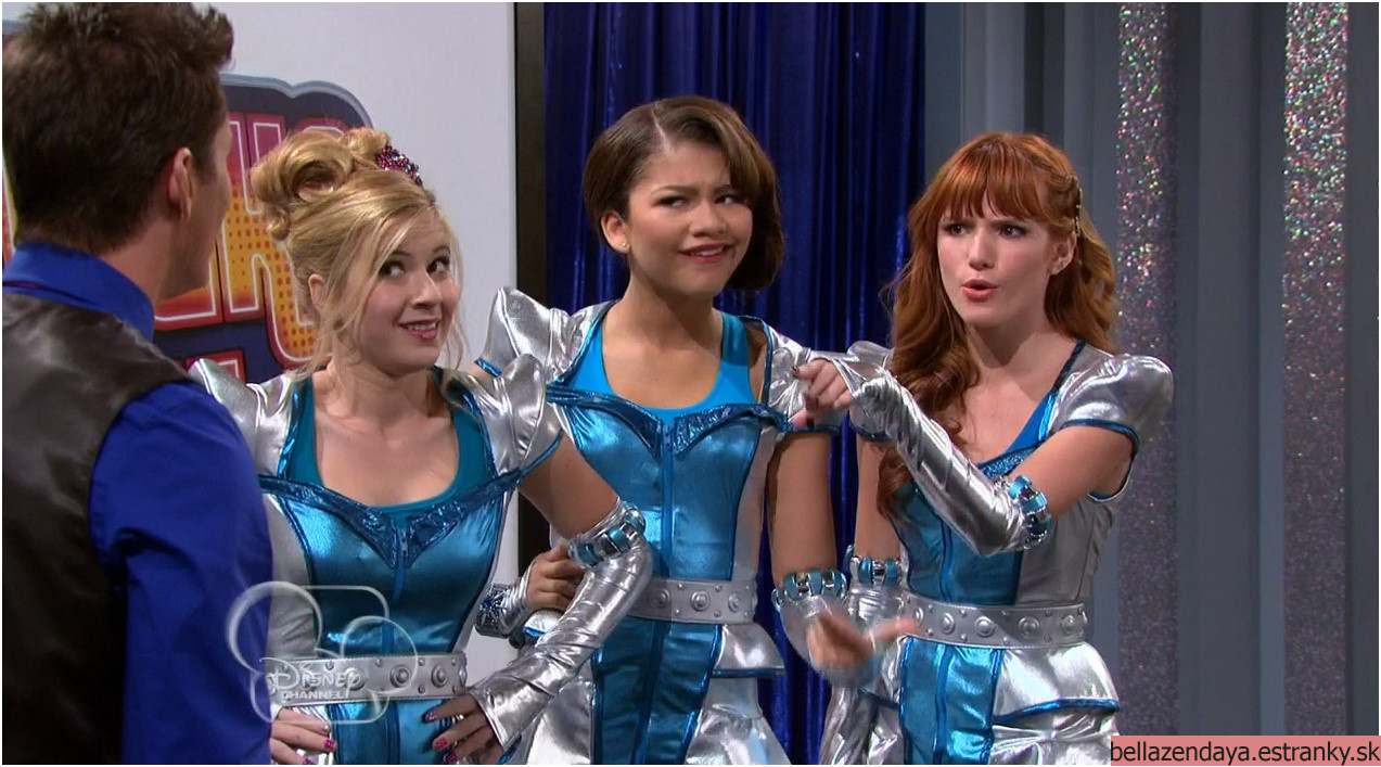 Shake It Up - Tunnel It Up (49)