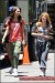 Bella & Zendaya - Príchod (2)